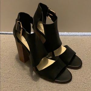 Awesome black sandals